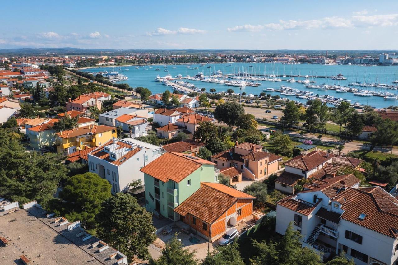 Andrea House With Apartments Umag Extérieur photo