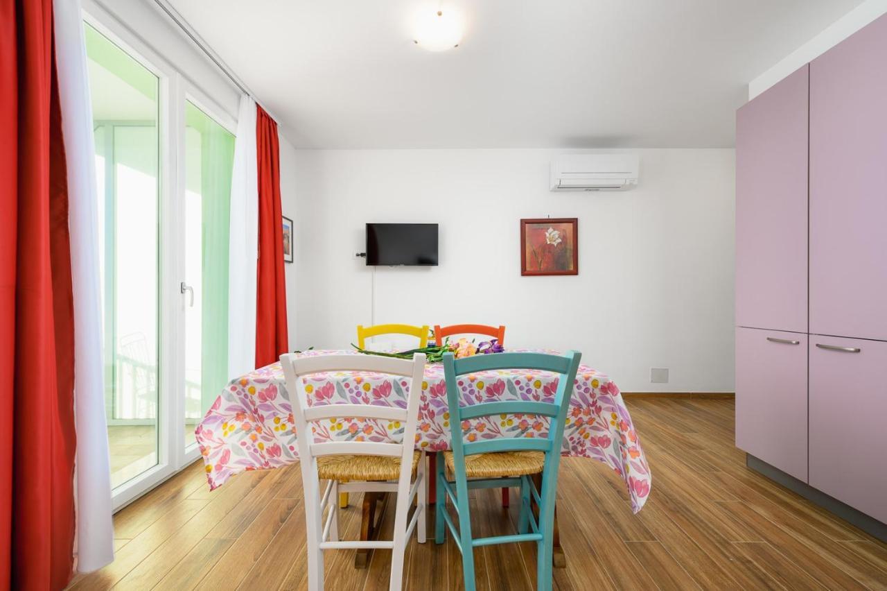 Andrea House With Apartments Umag Extérieur photo