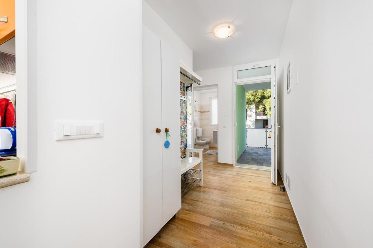 Andrea House With Apartments Umag Extérieur photo